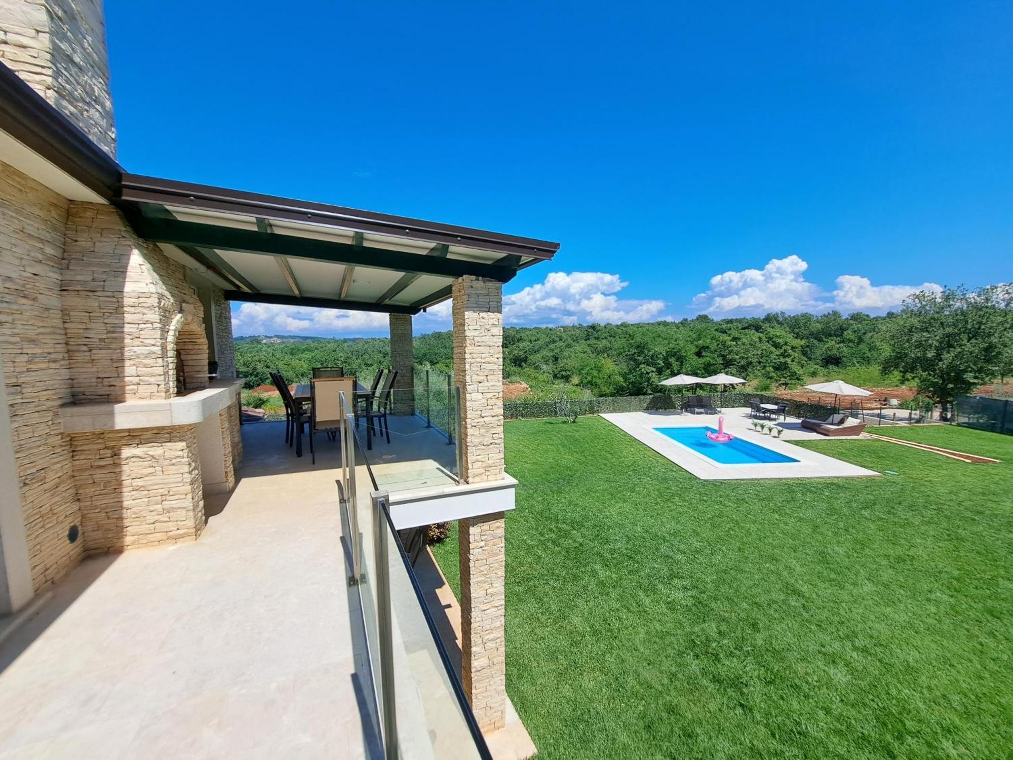 אומאג Apartments Villa Sotlar With Pool מראה חיצוני תמונה