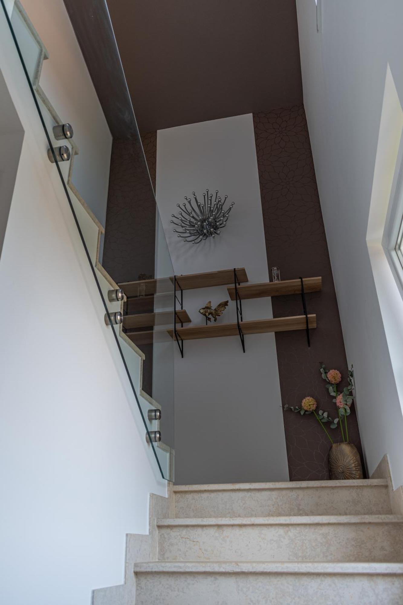אומאג Apartments Villa Sotlar With Pool מראה חיצוני תמונה